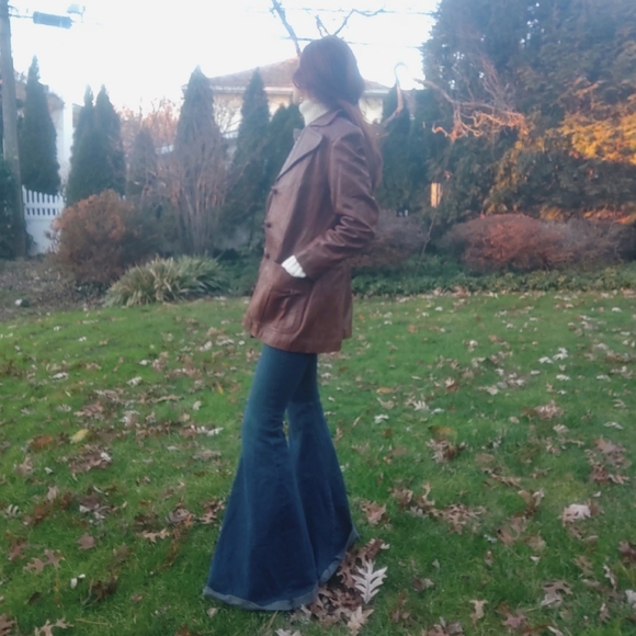 Vintage 1970s Chestnut Brown Leather Jacket - Picture 3 of 9